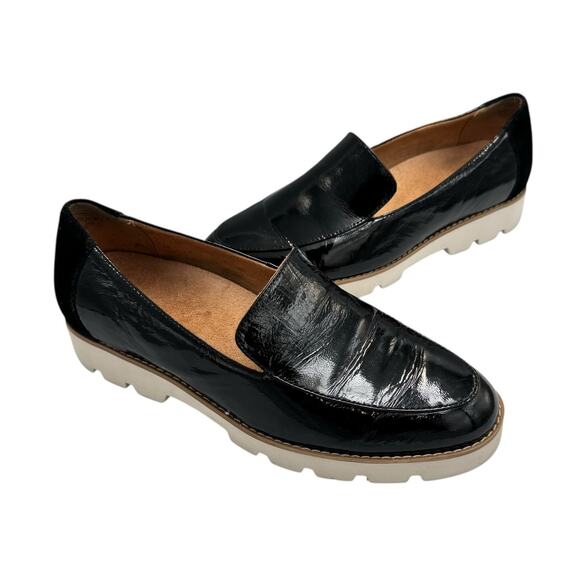 Vionic WIDE Kensley Black Patent Leather Suede Slip On Lug Sole Comfort Loafers - Picture 1 of 11